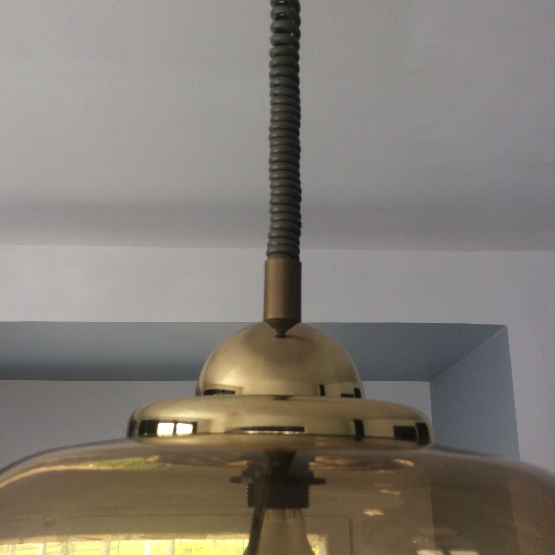 Vintage 70s suspension in smoked plexiglass