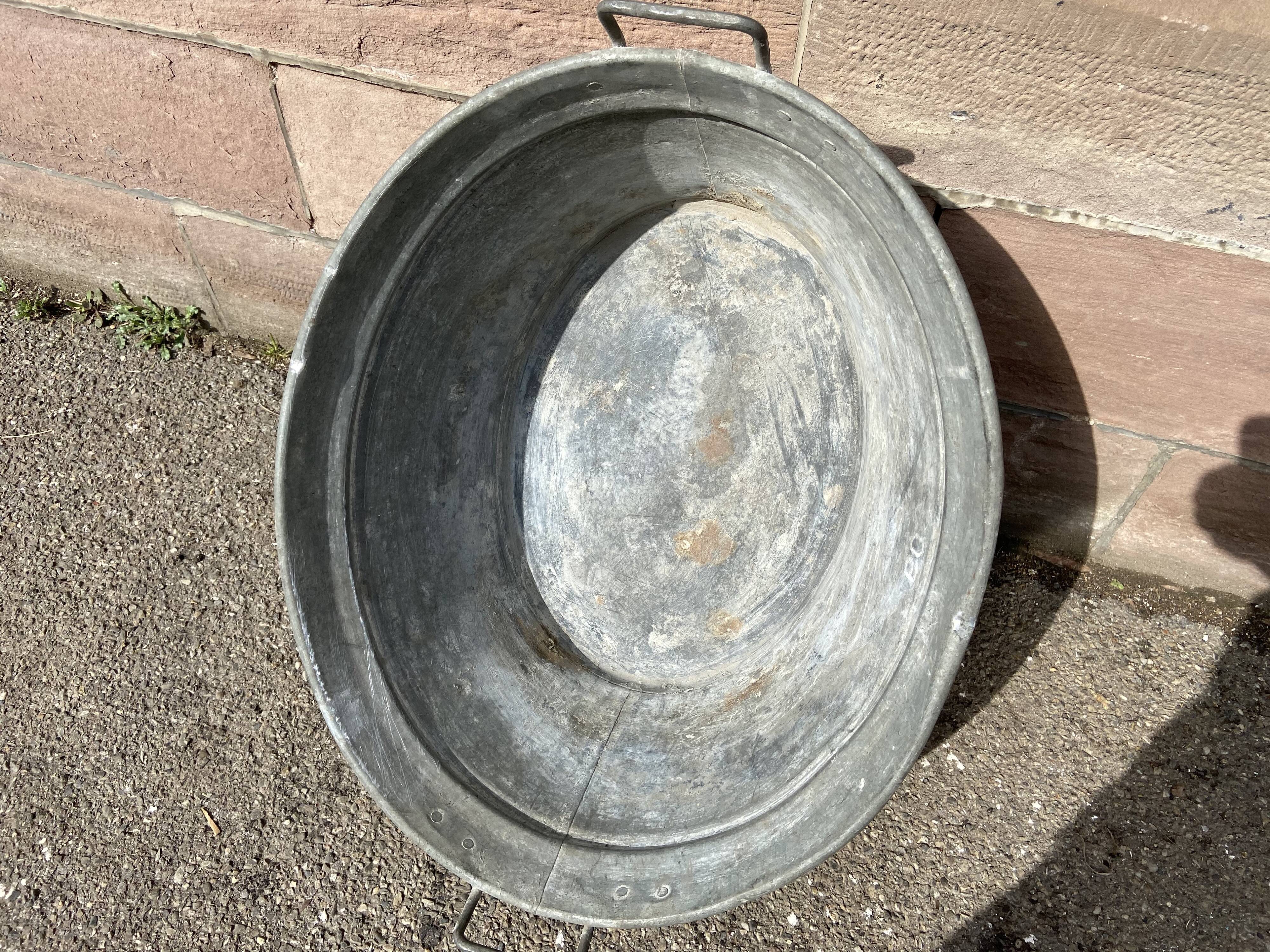 Vintage zinc basin