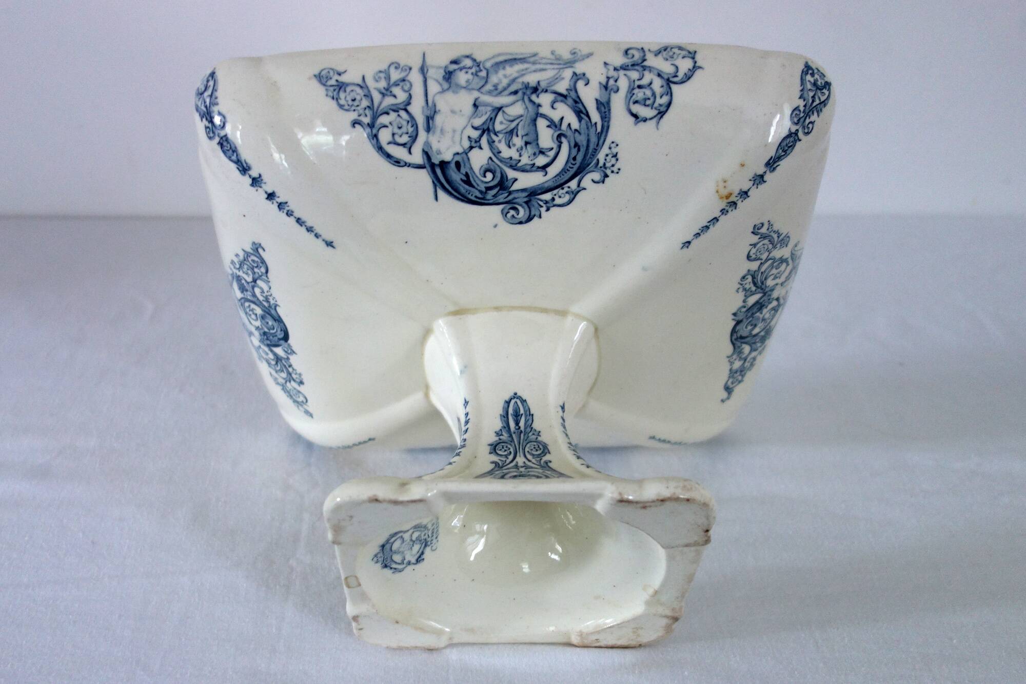Large Renaissance ironstone compote dish from Clairefontaine JS & Cie, 19th century.
