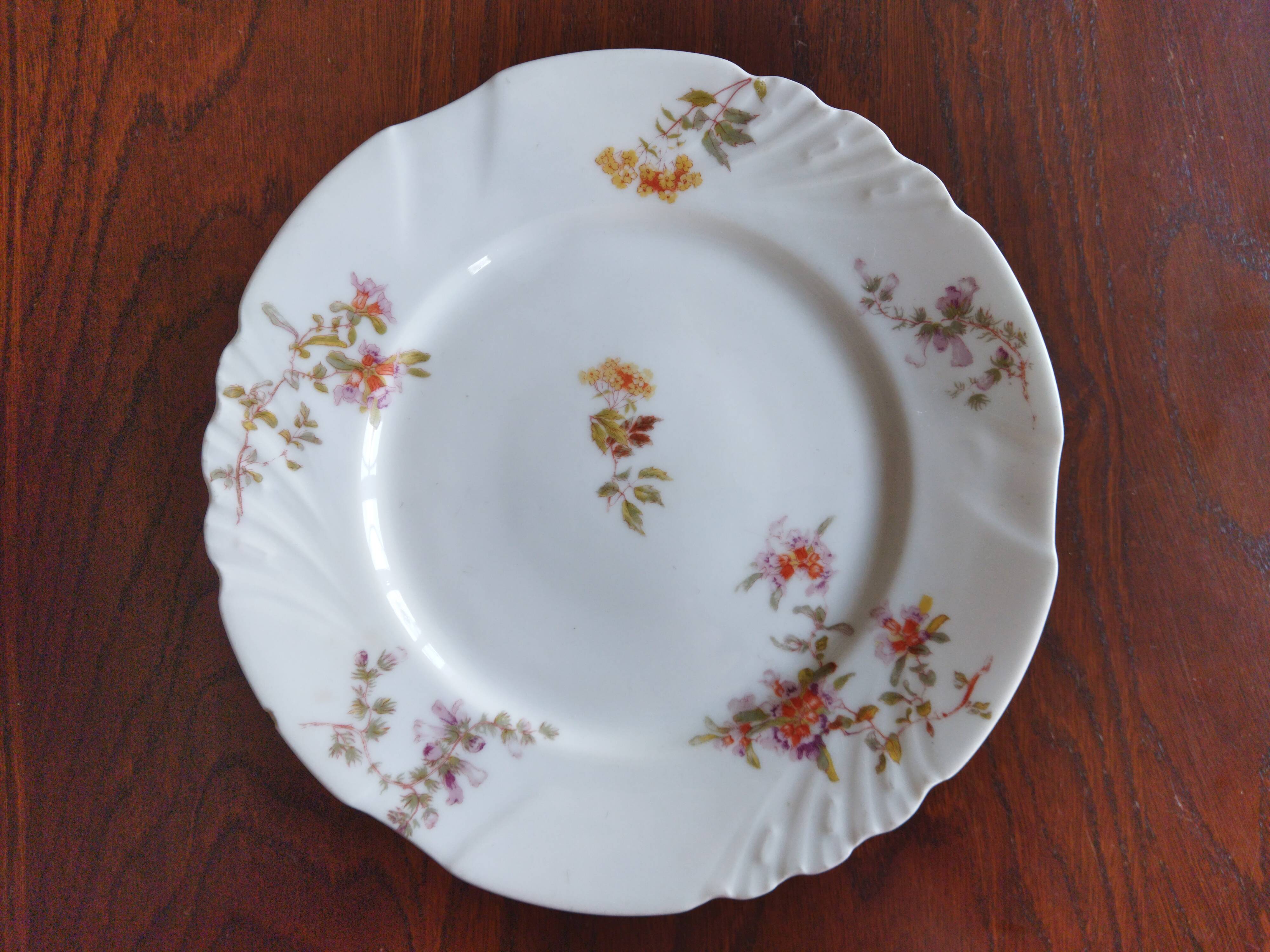 Porcelain mignardise service by Jean Pouyat (ca. 1900) Limoges