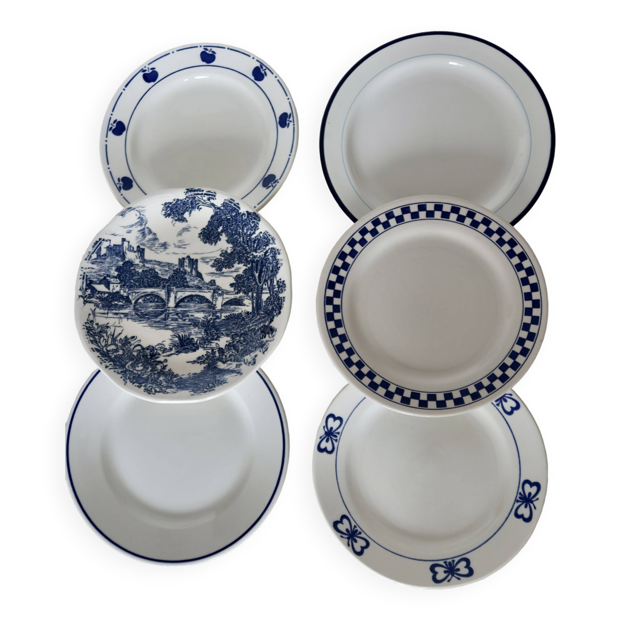 6 blue and white earthenware and porcelain dessert plates