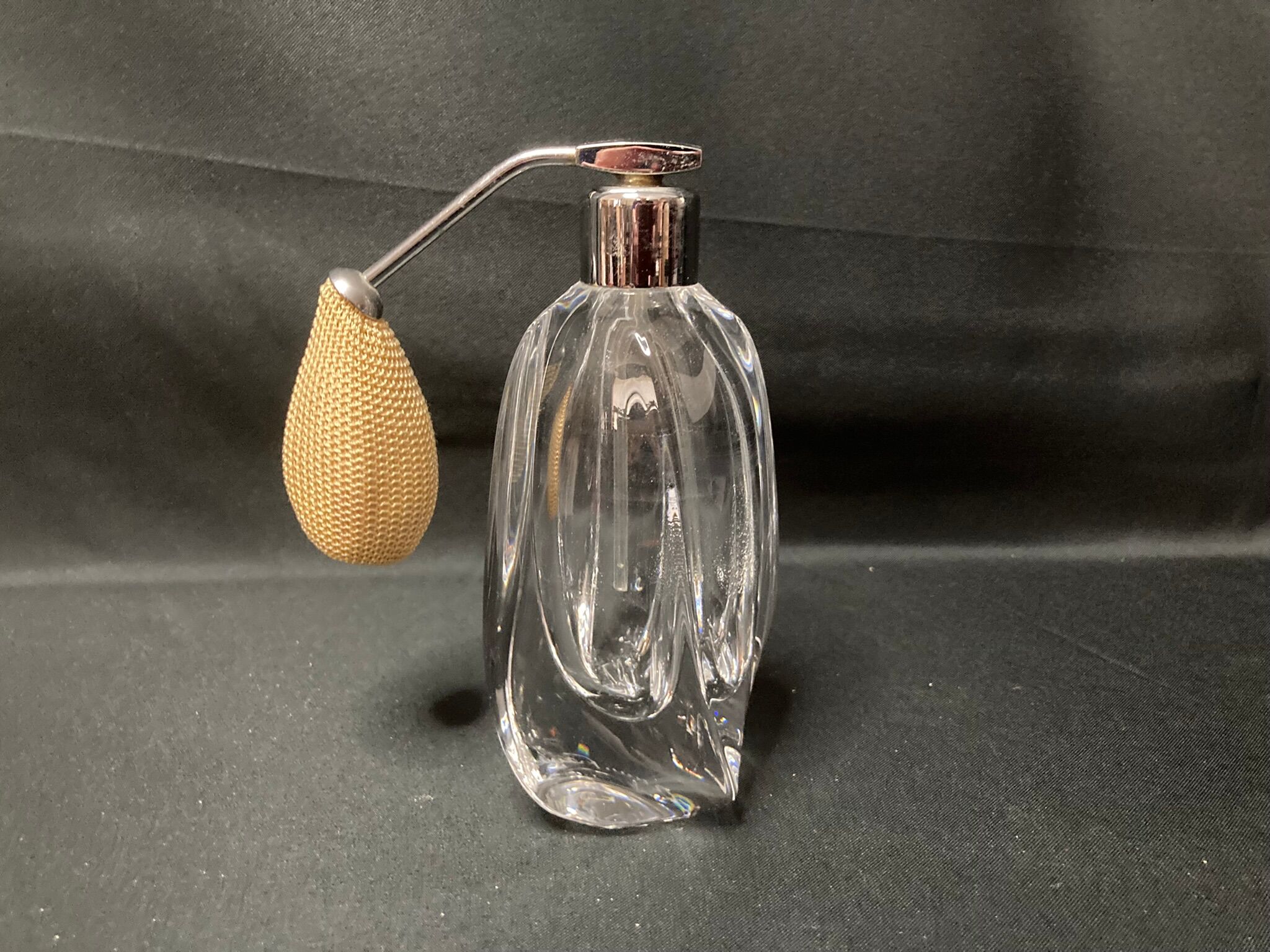 Old bottle perfume vaporizer in crystal and chrome pear XXth