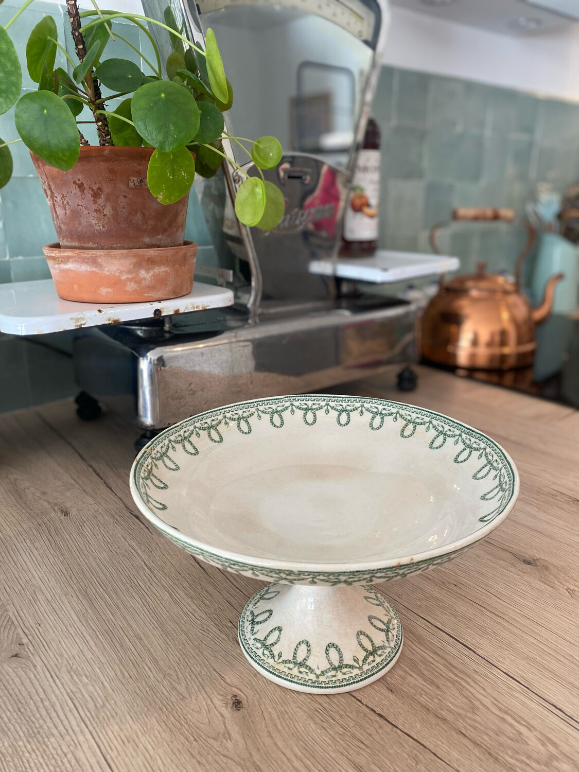 Compotier Belgian faience brand Boch brothers Keramis La Louvière model Bonaparte antique style green fruit cut