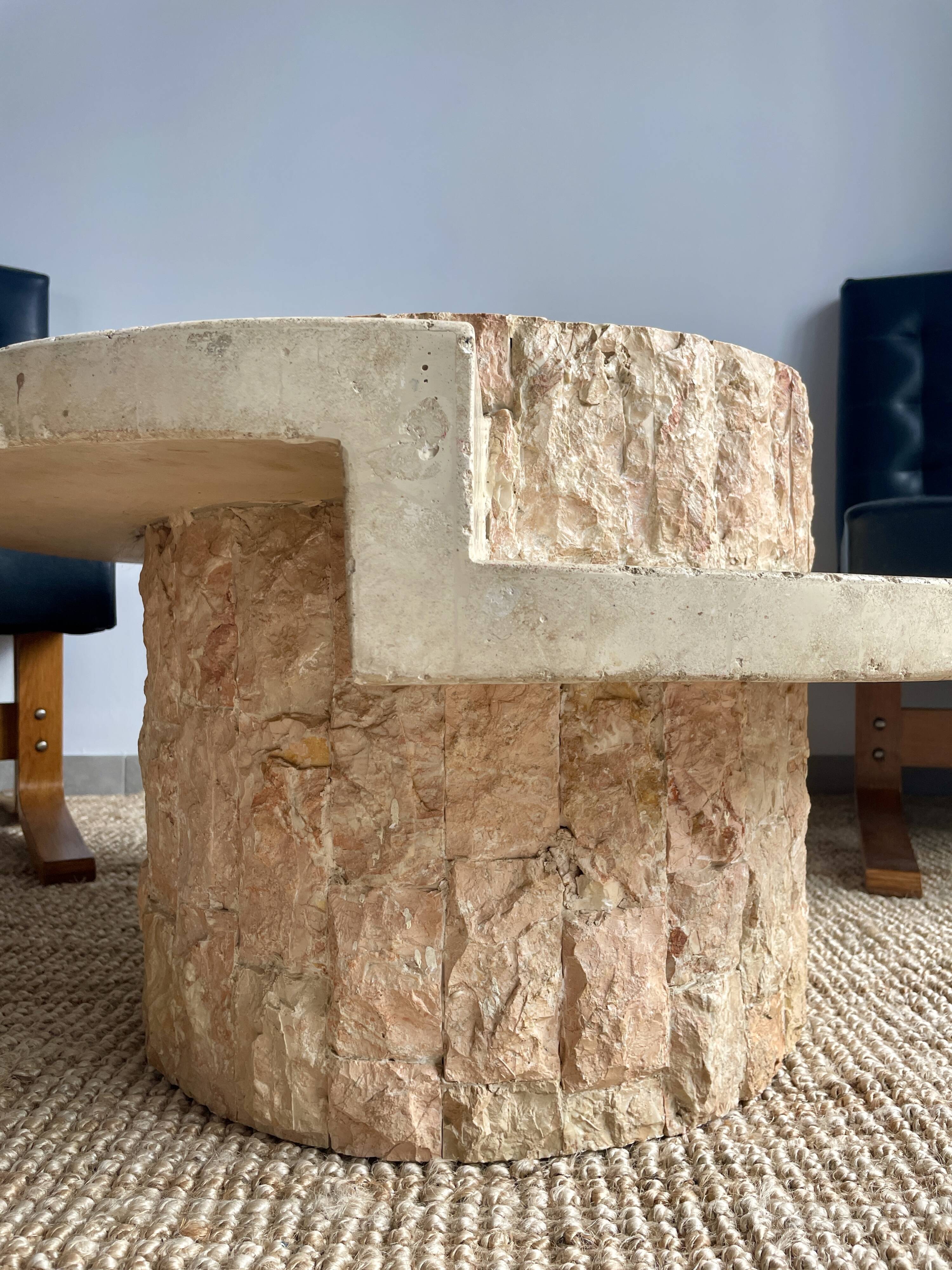 Table basse en travertin magnussen ponte