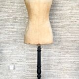 Napoleon III sewing mannequin, female bust