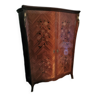 Armoire