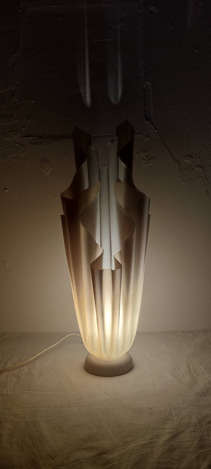 Lámpara de mesa "Georgia Jacob". Francia, 1980s