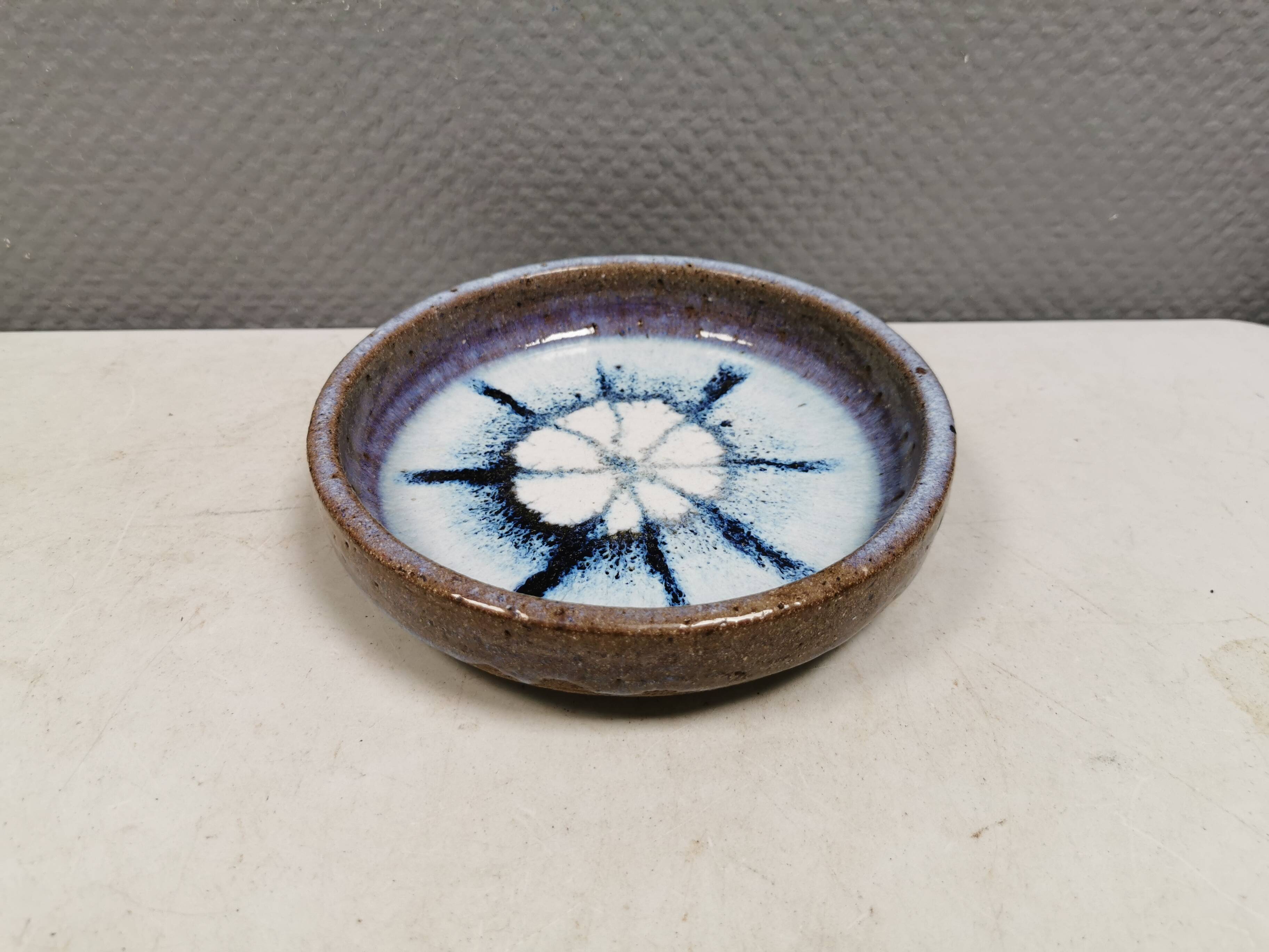 Dish/bowl by Harry Vincent Andersen, Denmark, 1970s.