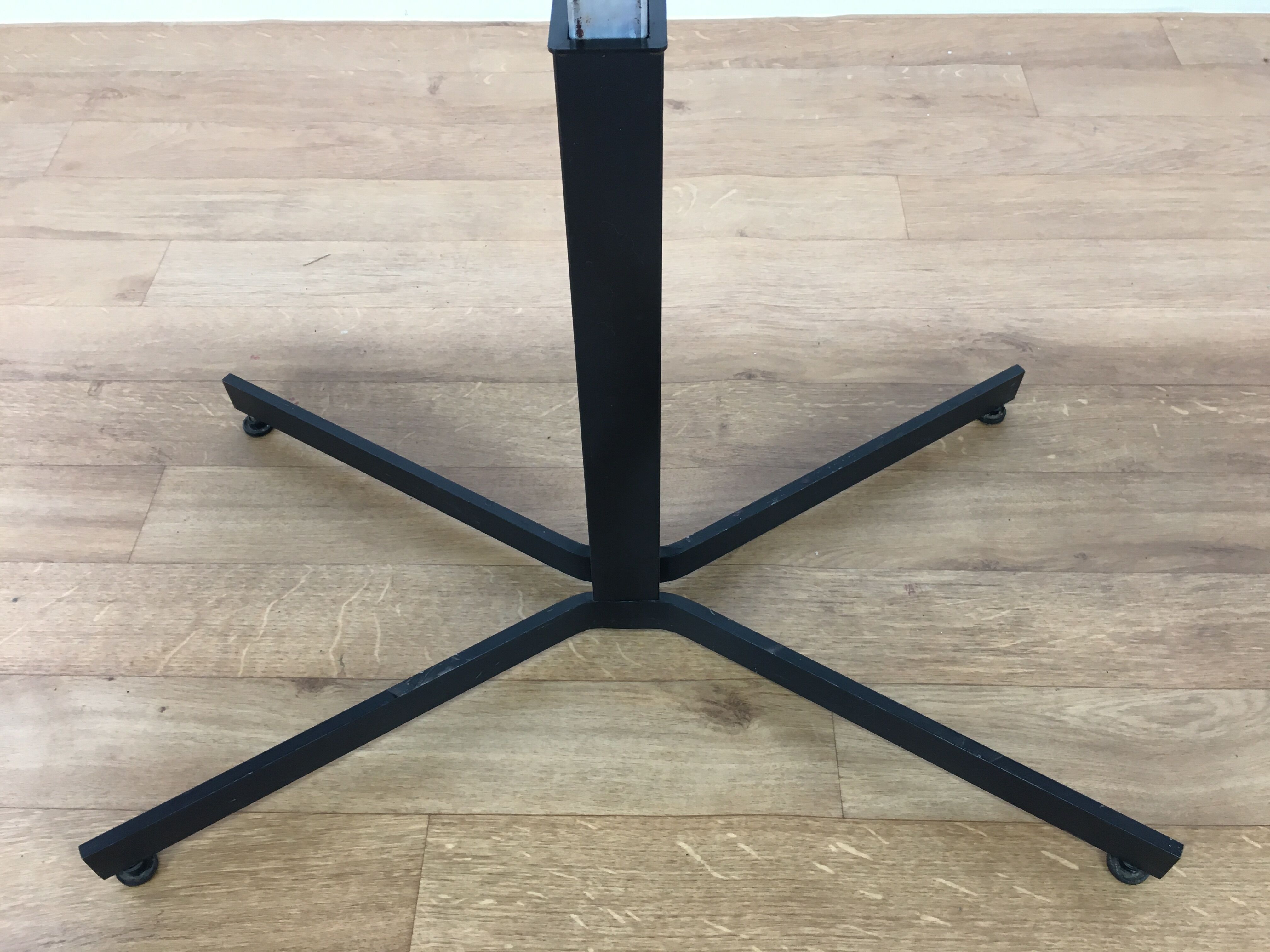 Coffee table goes up and down Ilse rosewood, modular