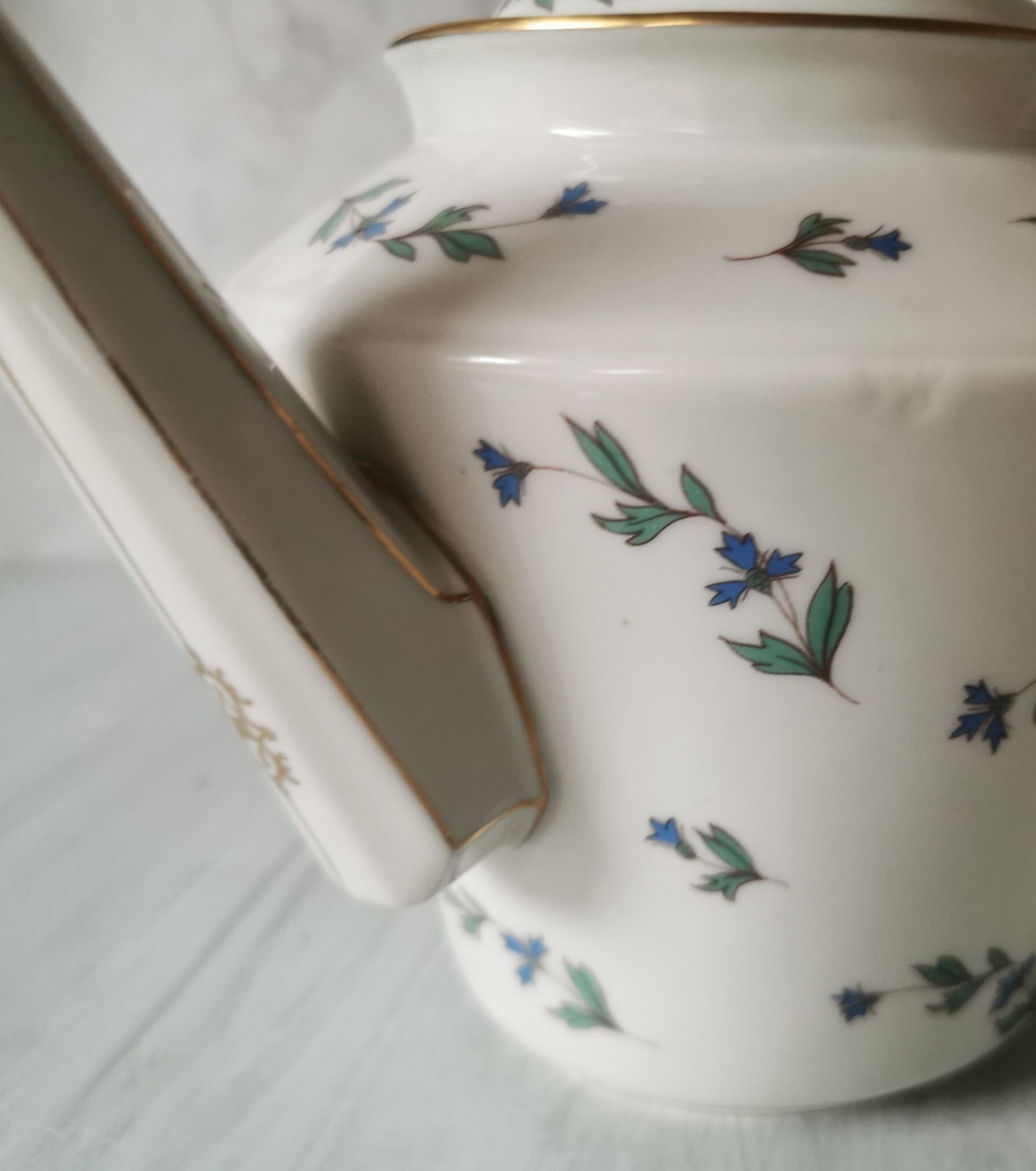 Porcelain barbel tea set Limoges Guérin