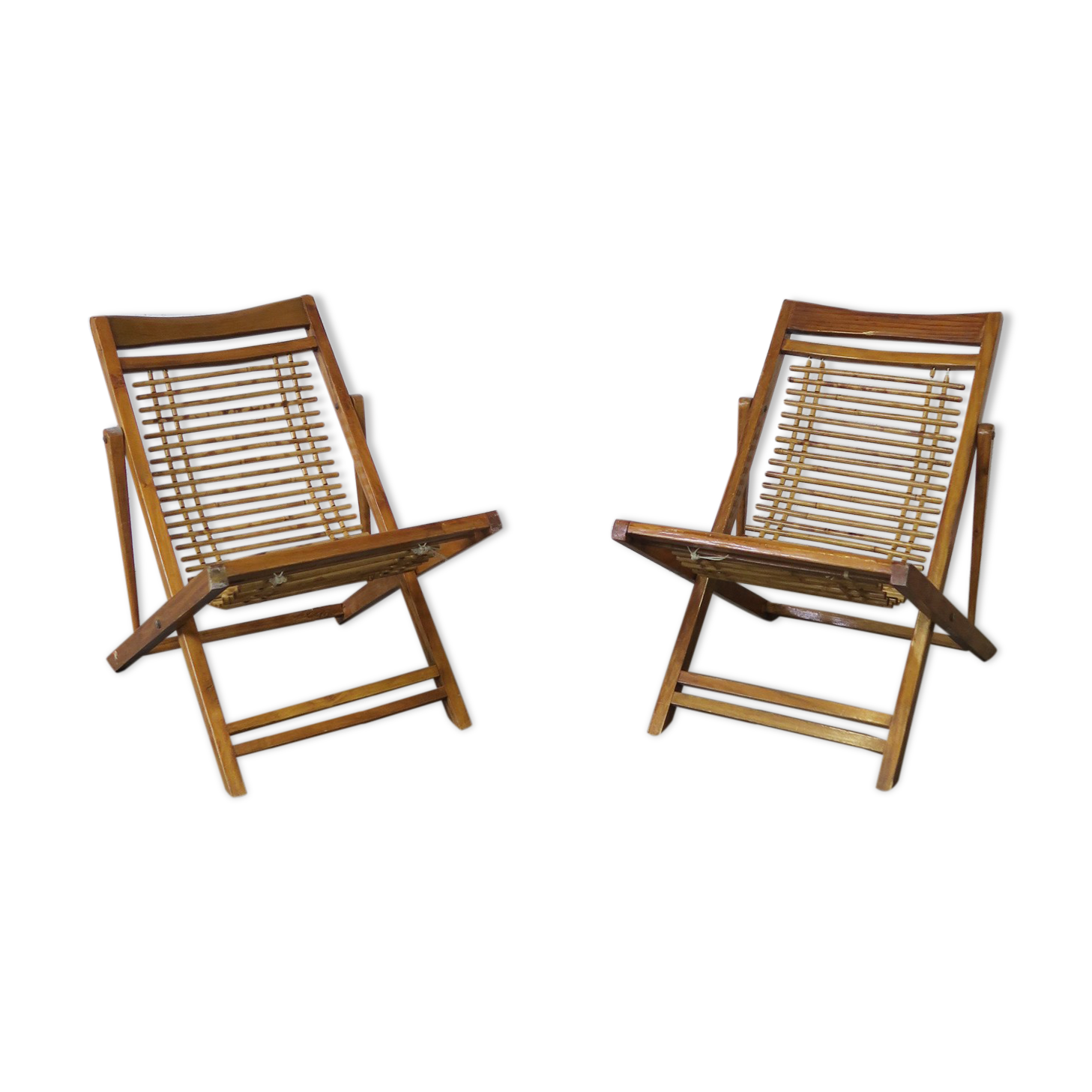 Pair of child sunbeds