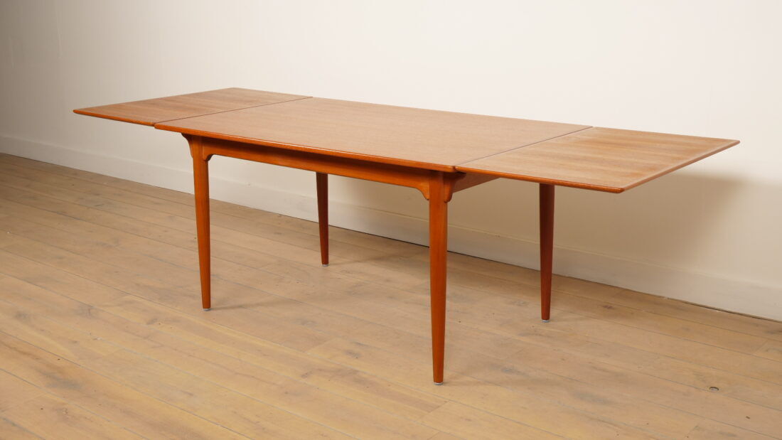 Vintage dining table | Omann Jun No. 50 | Teak | Extendable