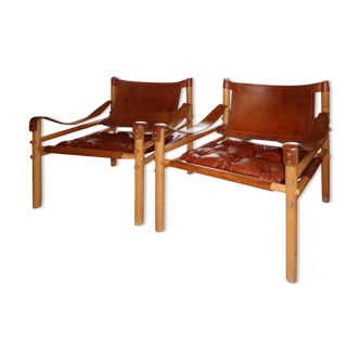 Arne Norell: A pair of chairs Scirocco