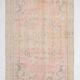 Tapis vintage oriental usé,  Rose saumon et vert pastel, style bohème