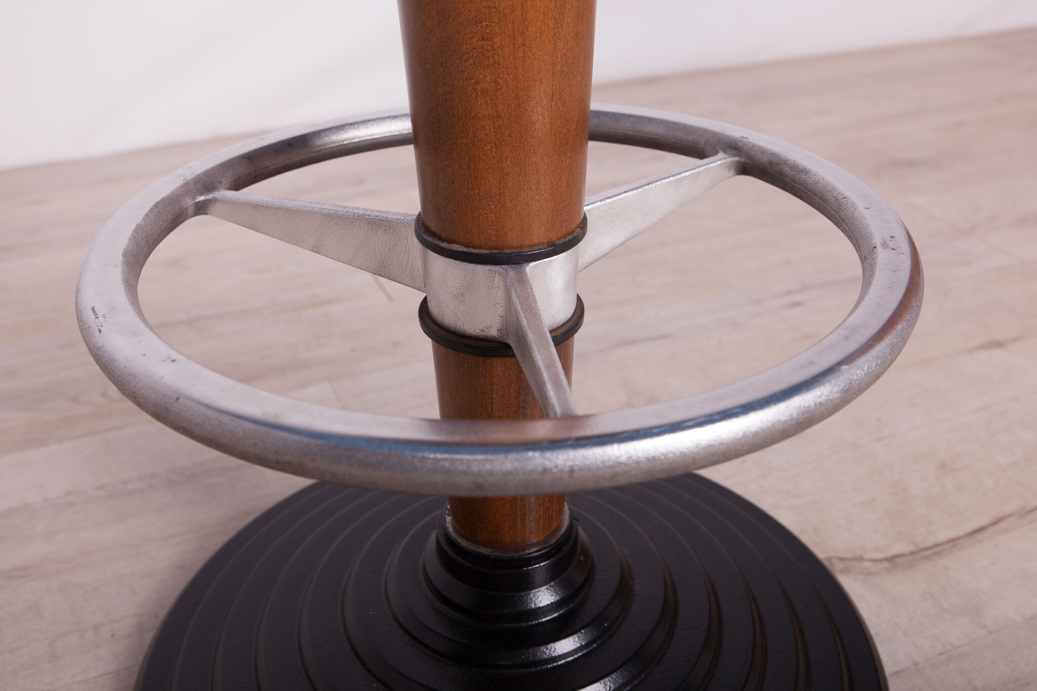 Set of 4 mid-century bar stools, 1950s