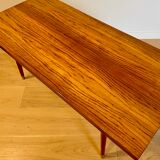 Table basse bois vernis