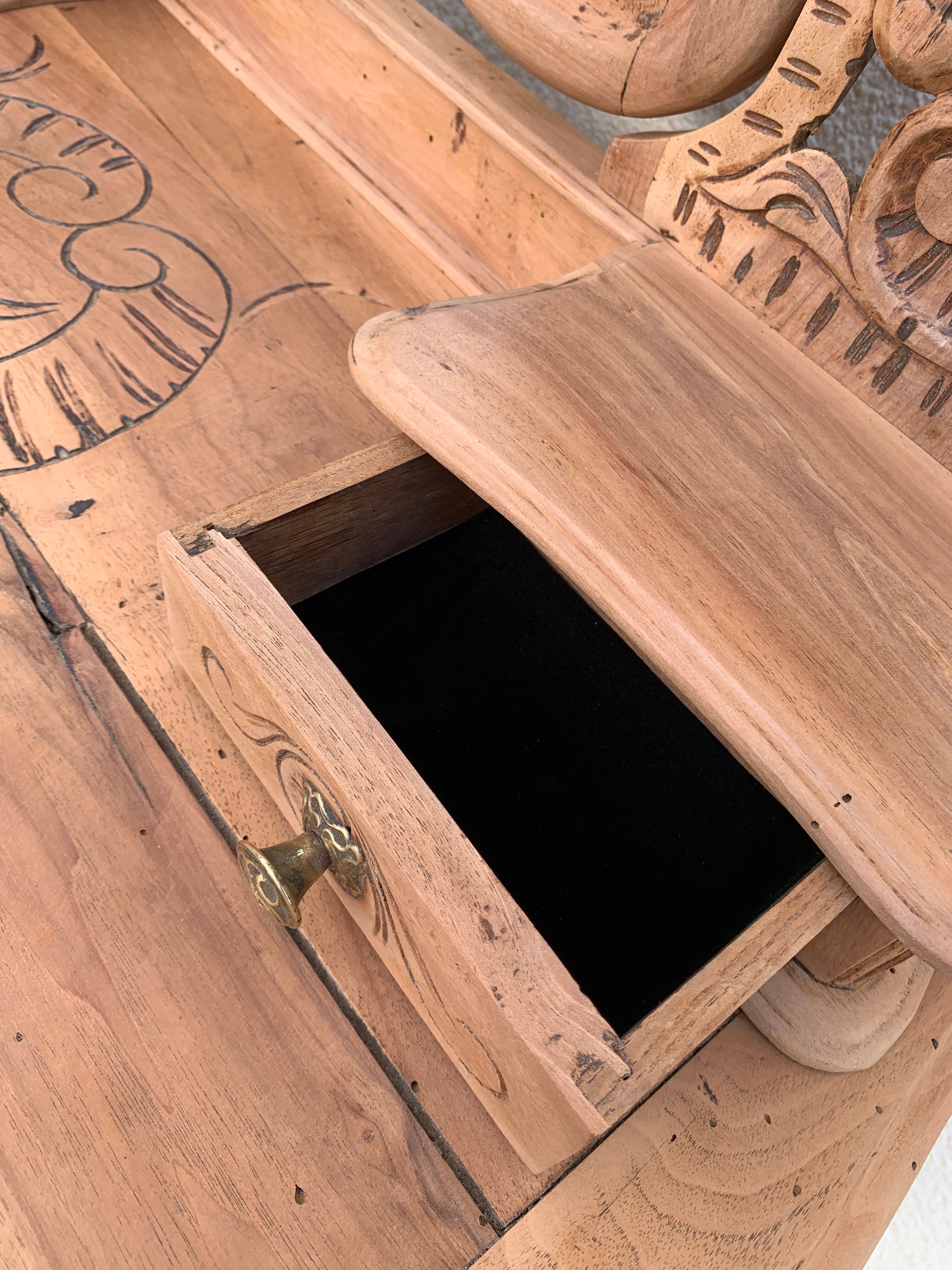 Dressing table raw wood 1900