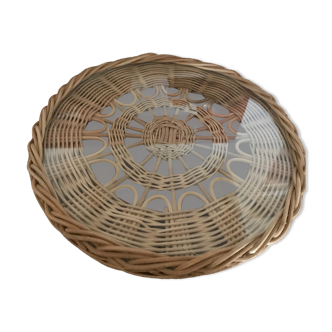 Round glass and wicker top