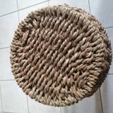 Woven round basket