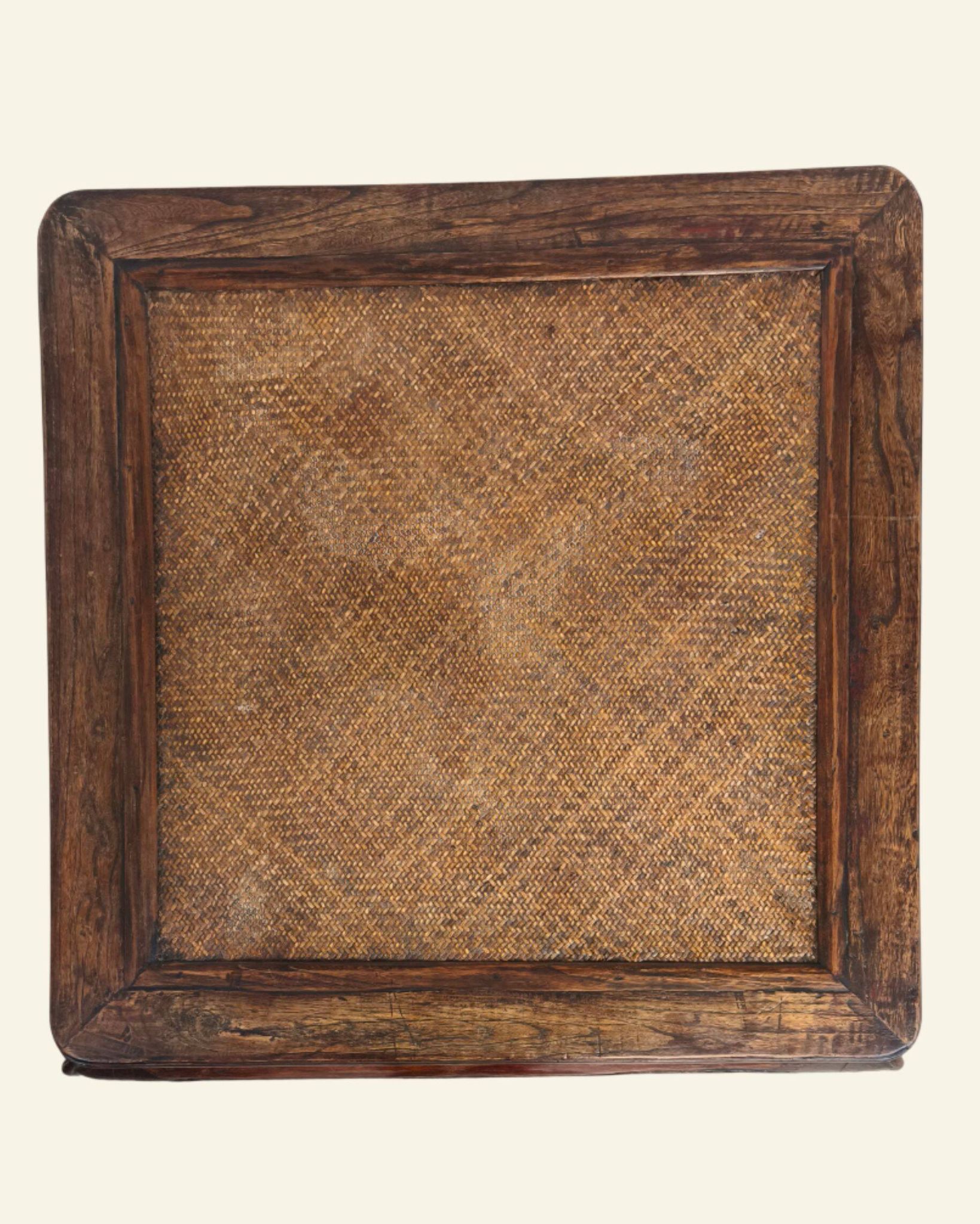 Table basse chinoise ancienne en orme, plateau en rotin, XIXe siècle