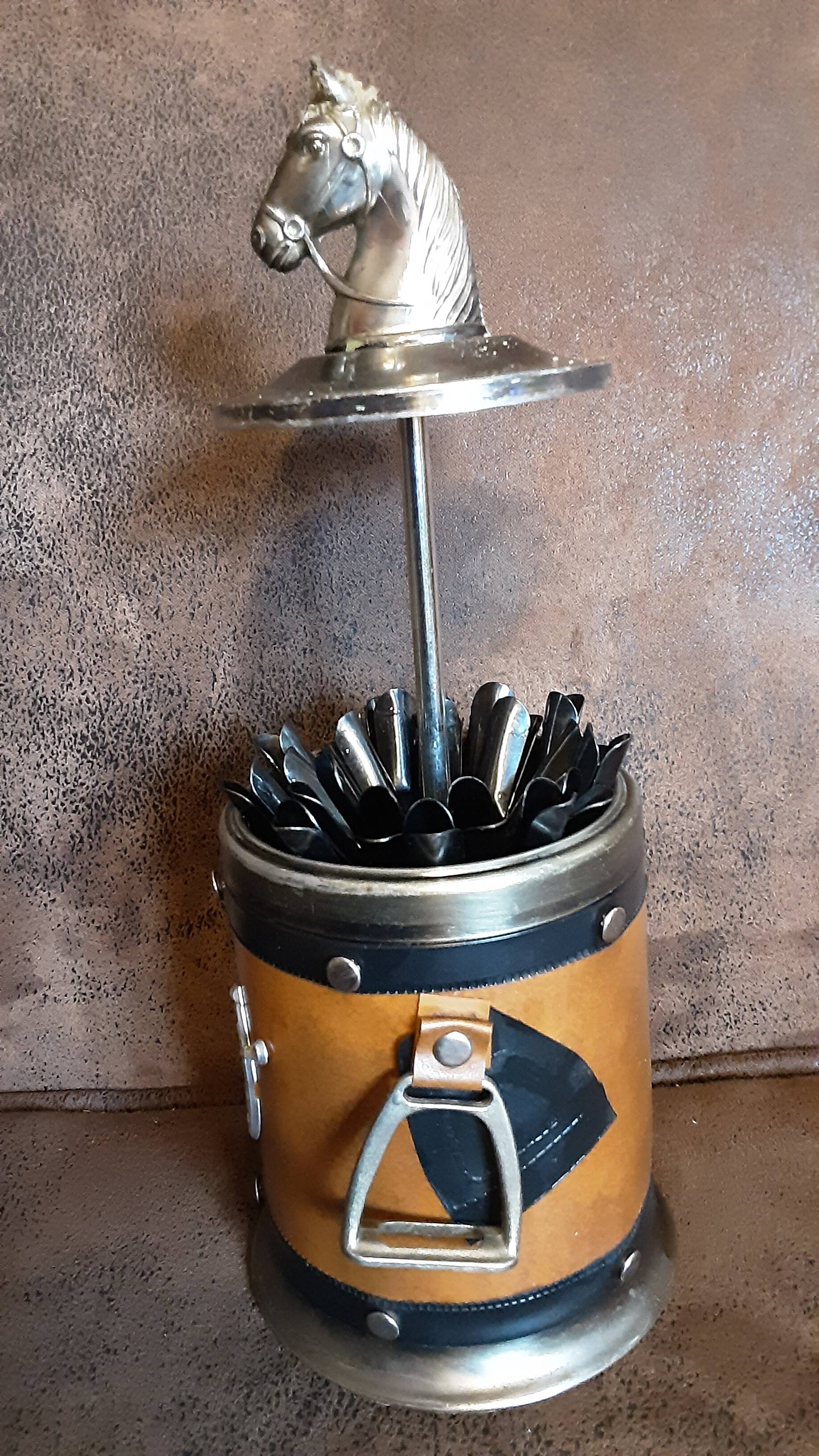 Distributeur de cigarettes vintage
