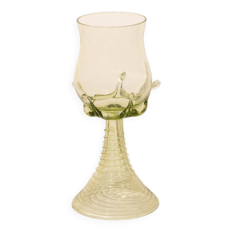 Pair of blown wine goblets - Claws