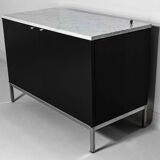 Meuble d'appoint exécutif à 2 portes par Florence Knoll, années 1970