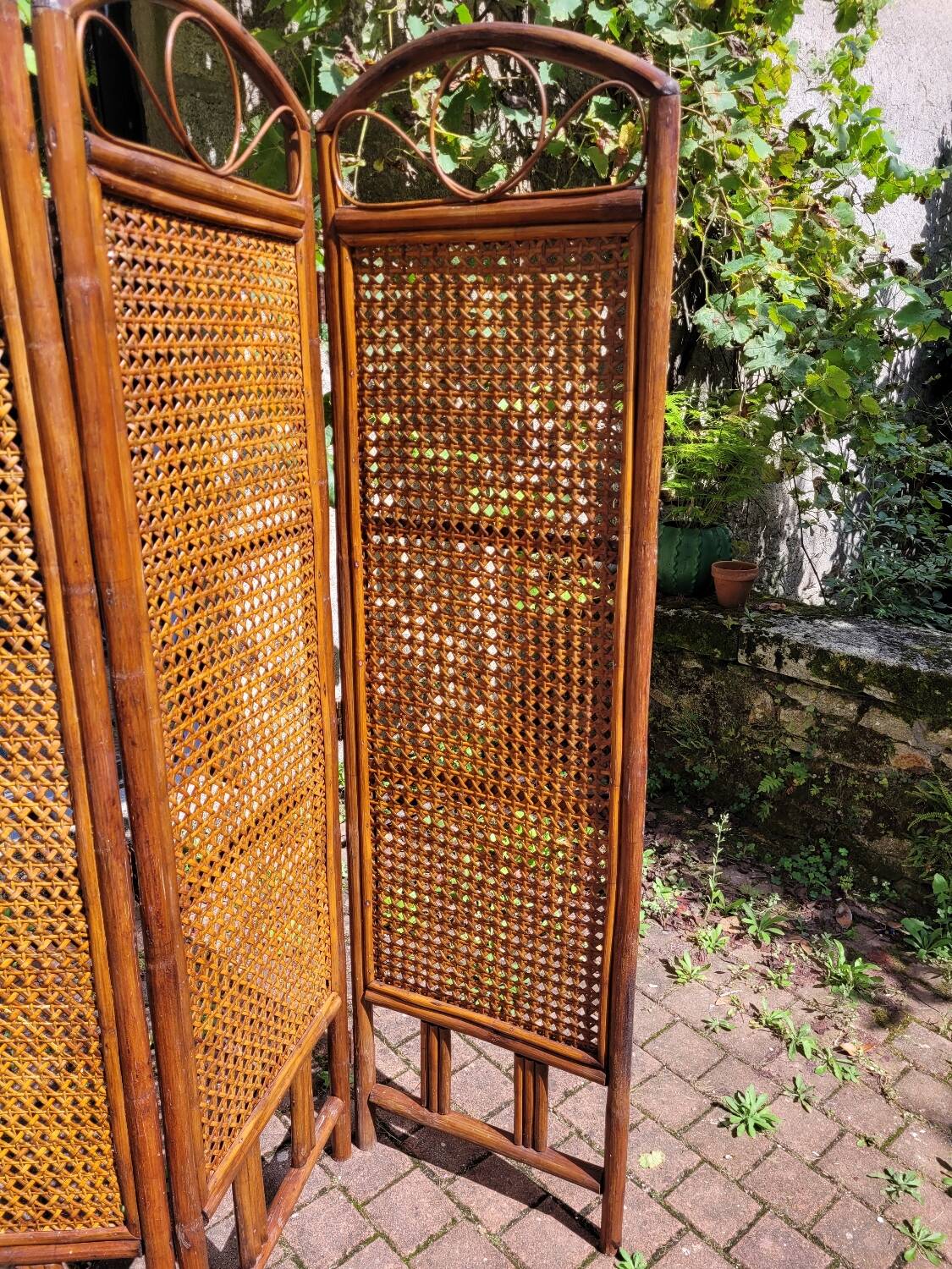 Wood and cane screen