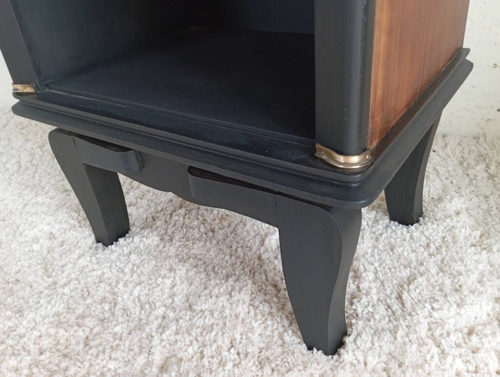 Art Deco walnut bedside tables.