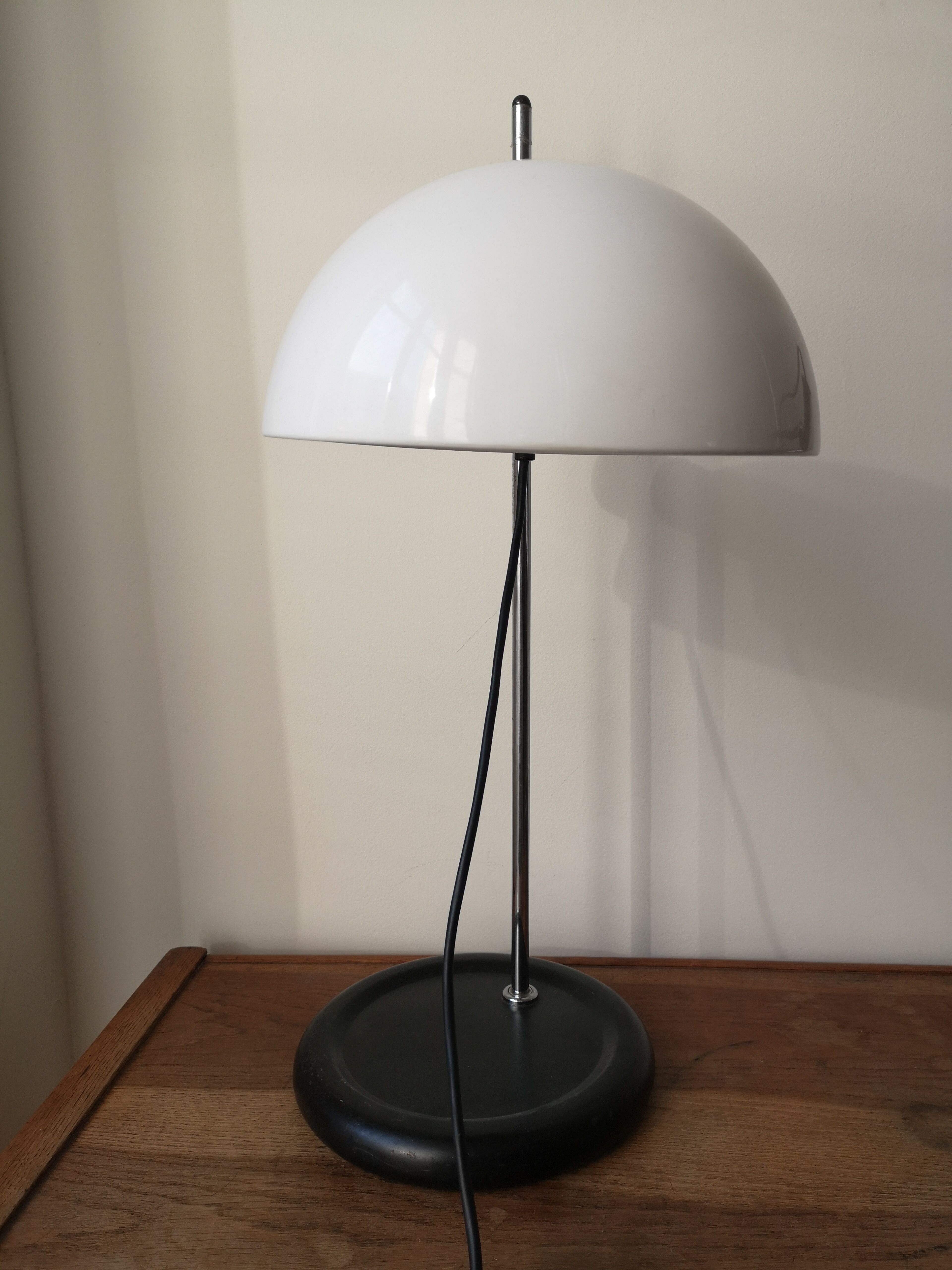 Lampe de bureau modèle "libellule" design Harvey Guzzini , 1970 Italie