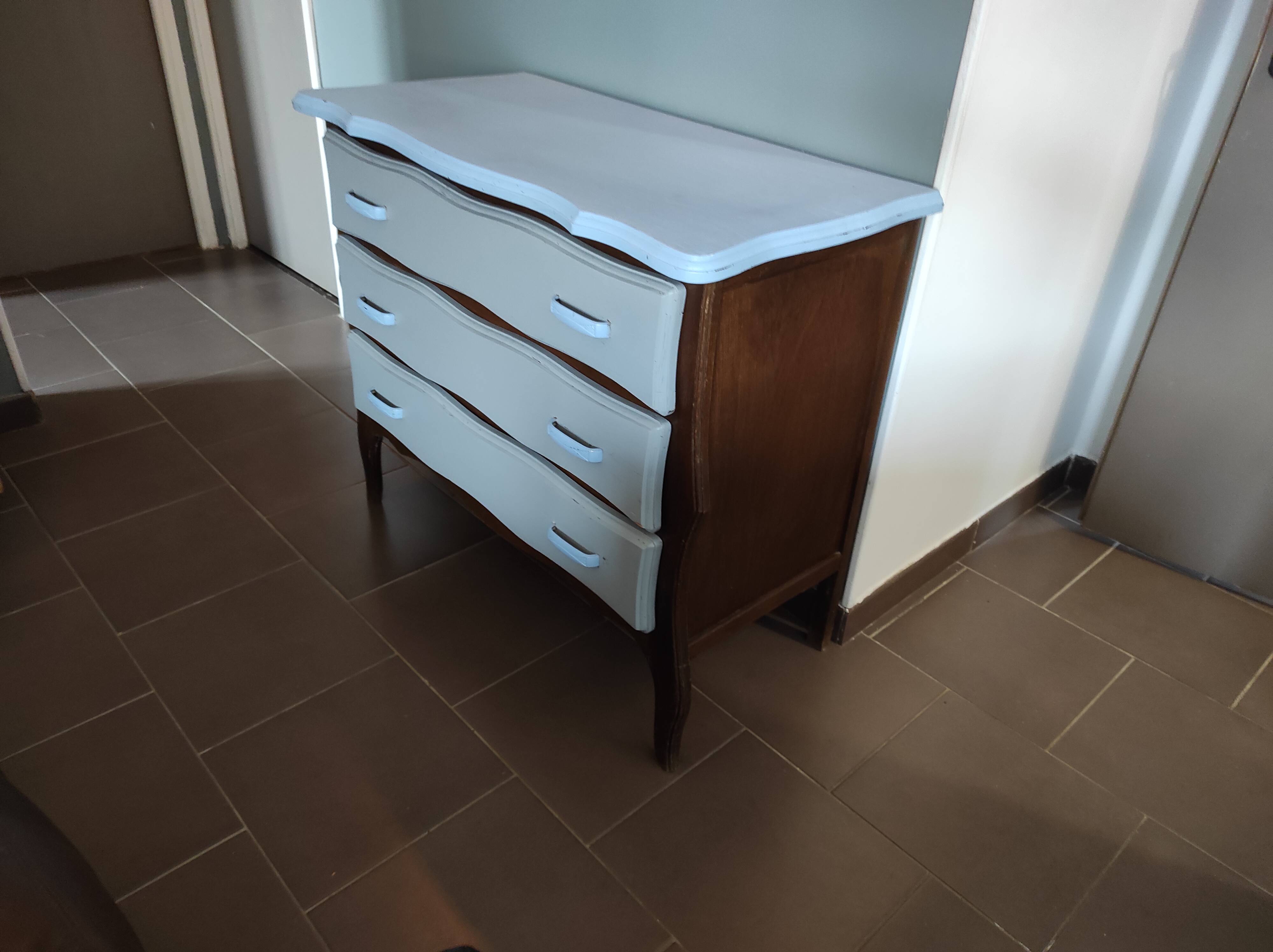 Dresser 3 drawers 1970