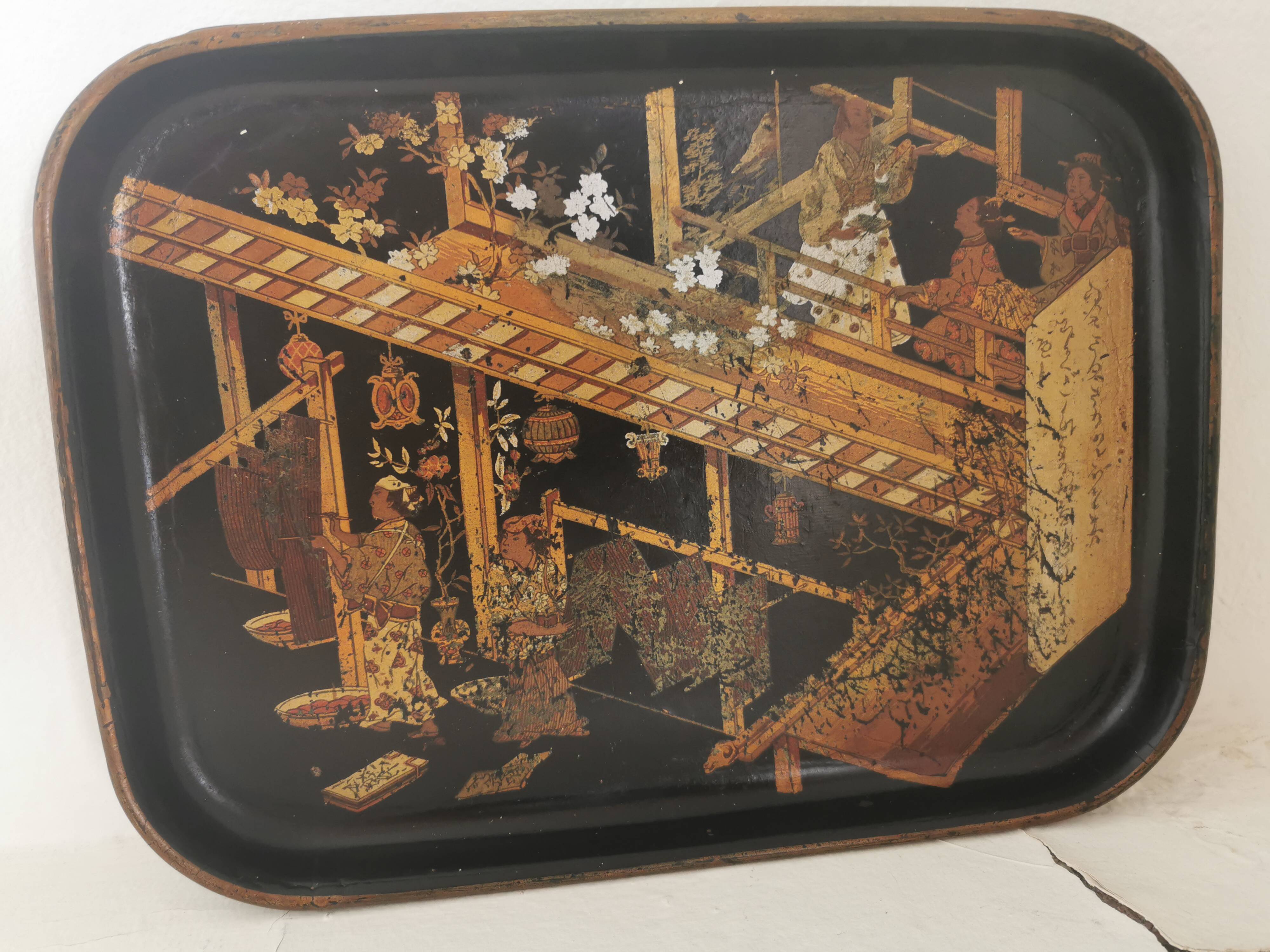 Plateau carton bouilli Napoléon 3 à décor japonisant