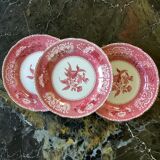 Set of Three ceramic plates Spode England dimension: height -2.5 cm- diameter -26 cm-