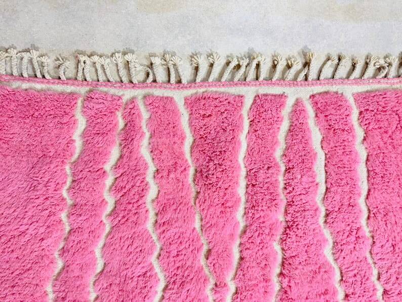 Berber rug in pure wool size 200 x 300 cm