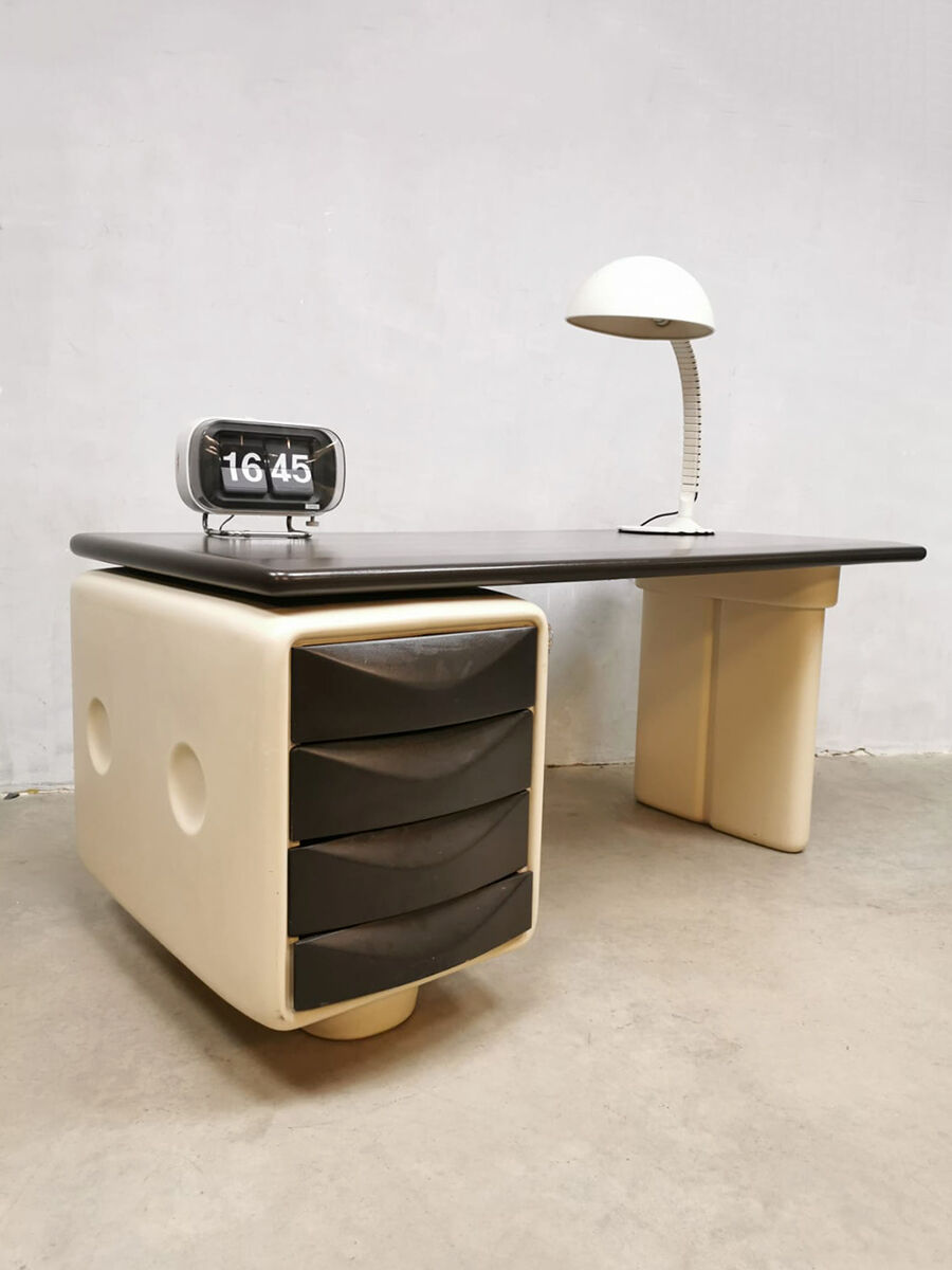 Vintage Space Age ‘Jet’ writing desk Ernest Igl for Bayer AG Futuristic