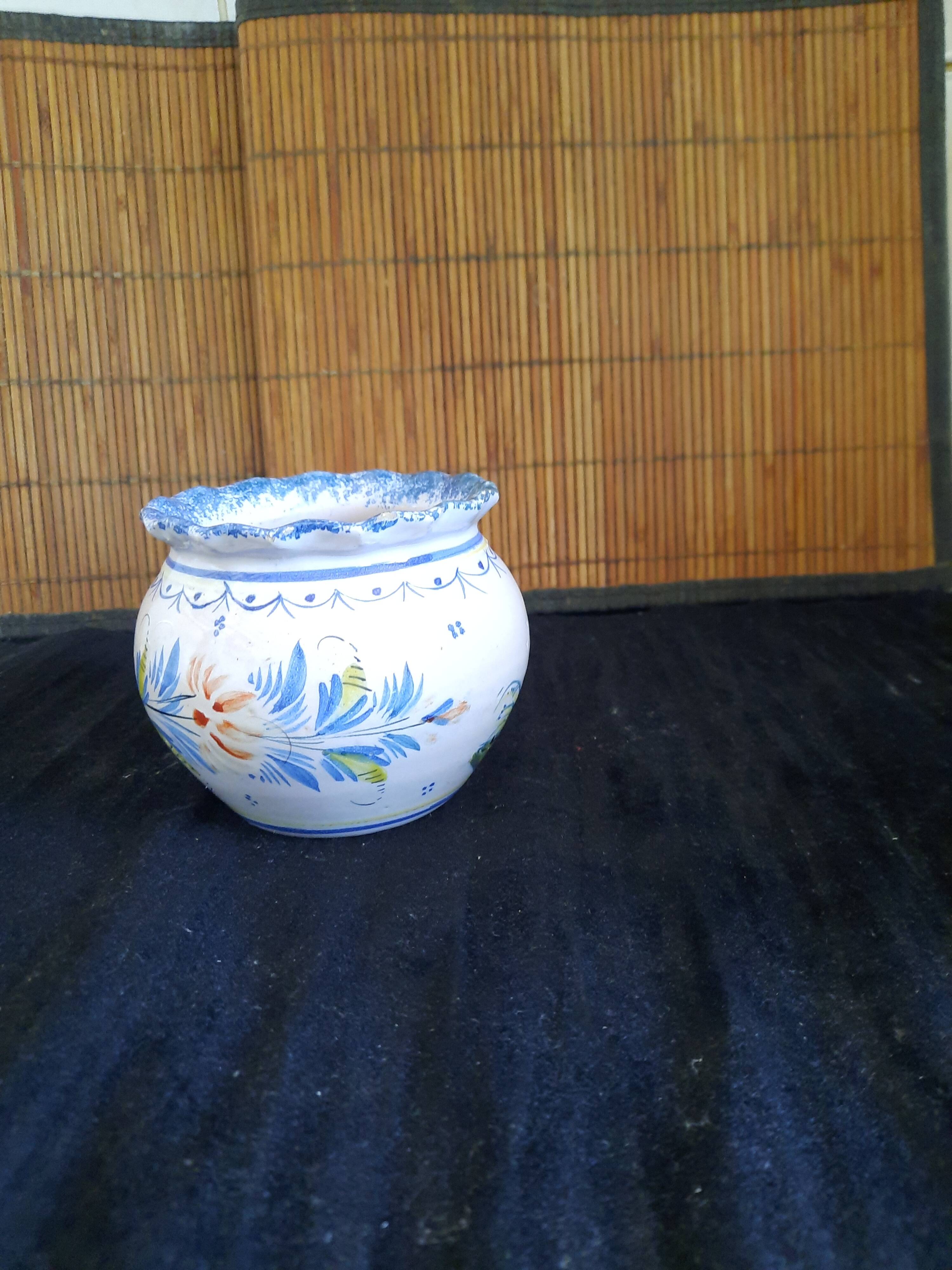 Small round vase HR Quimper - Breton and floral decoration - 10 x 11 cm