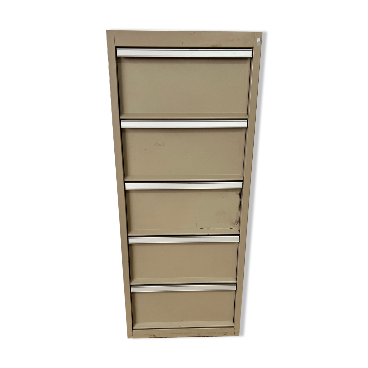 Industrial valve furniture