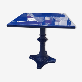 Table carré bleue