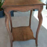 Low canapé side table, curved oak wood.