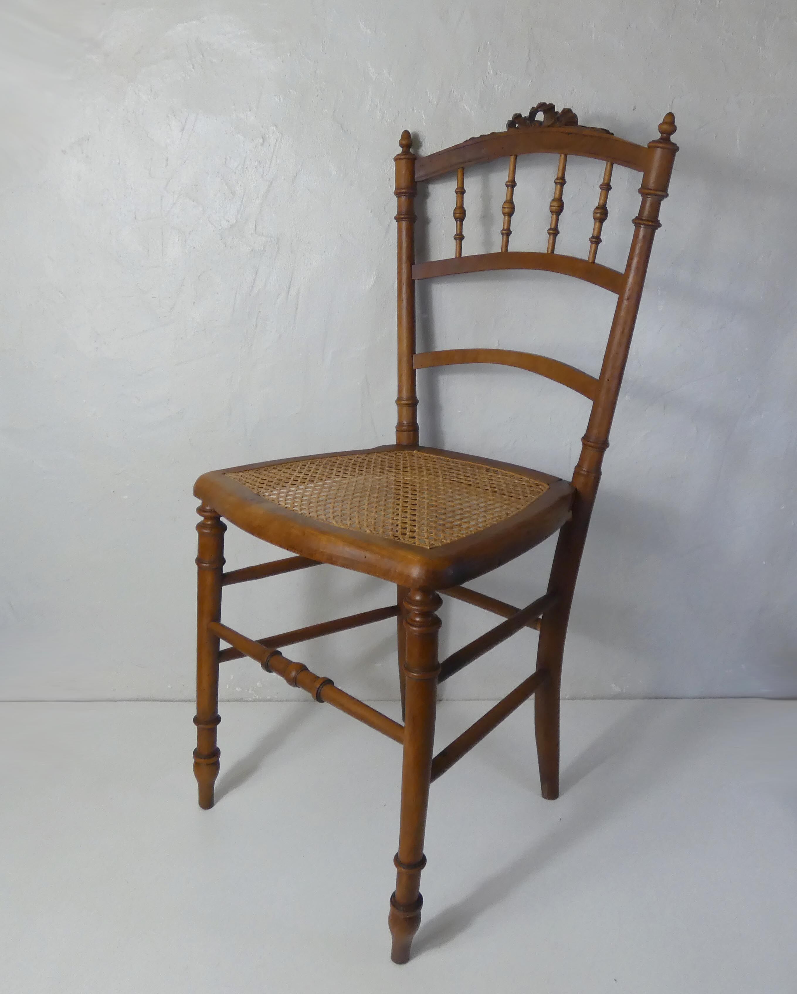 Chair Louis XVI canned knot