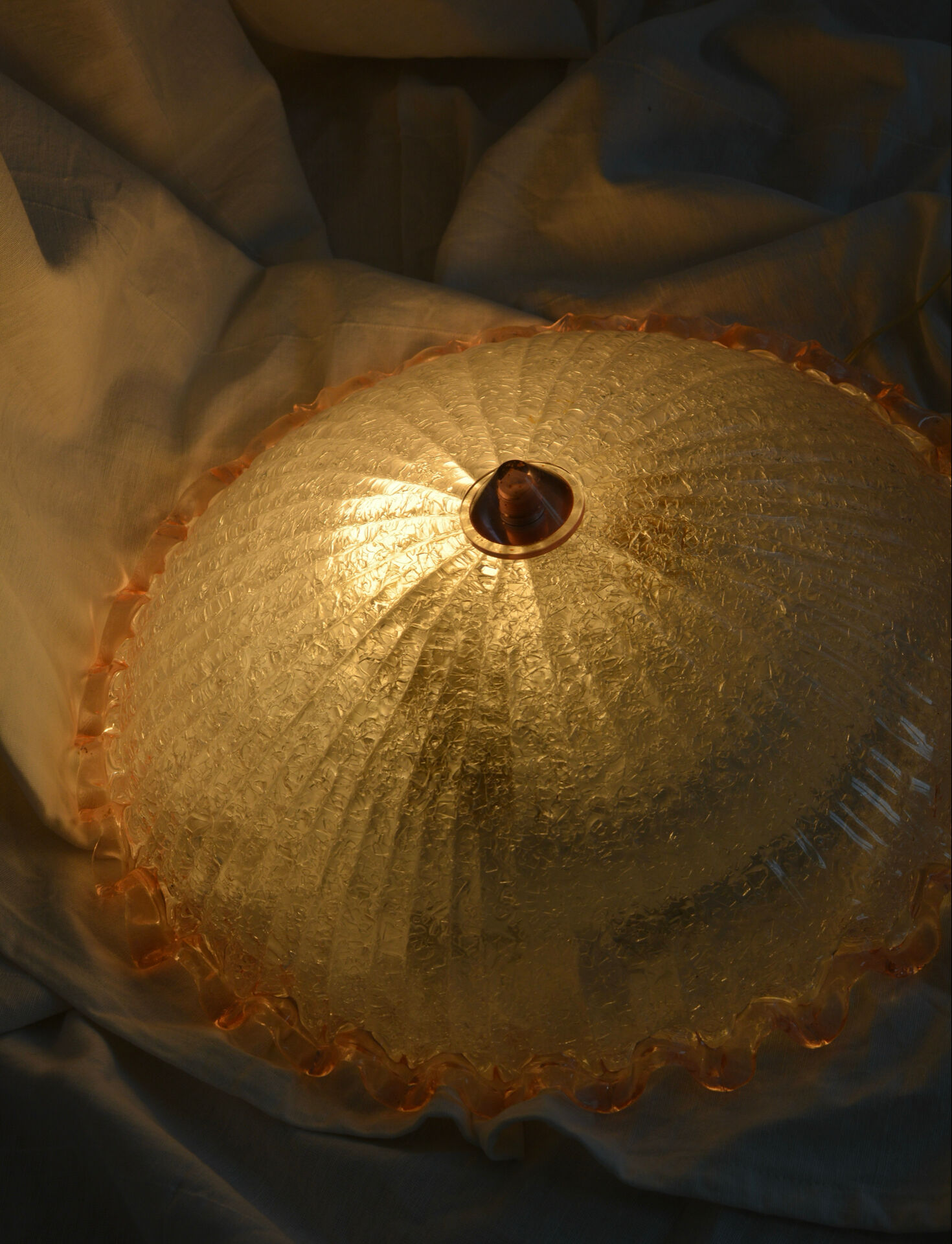 Vintage Italian ceiling light in pink Murano glass, 40 cm