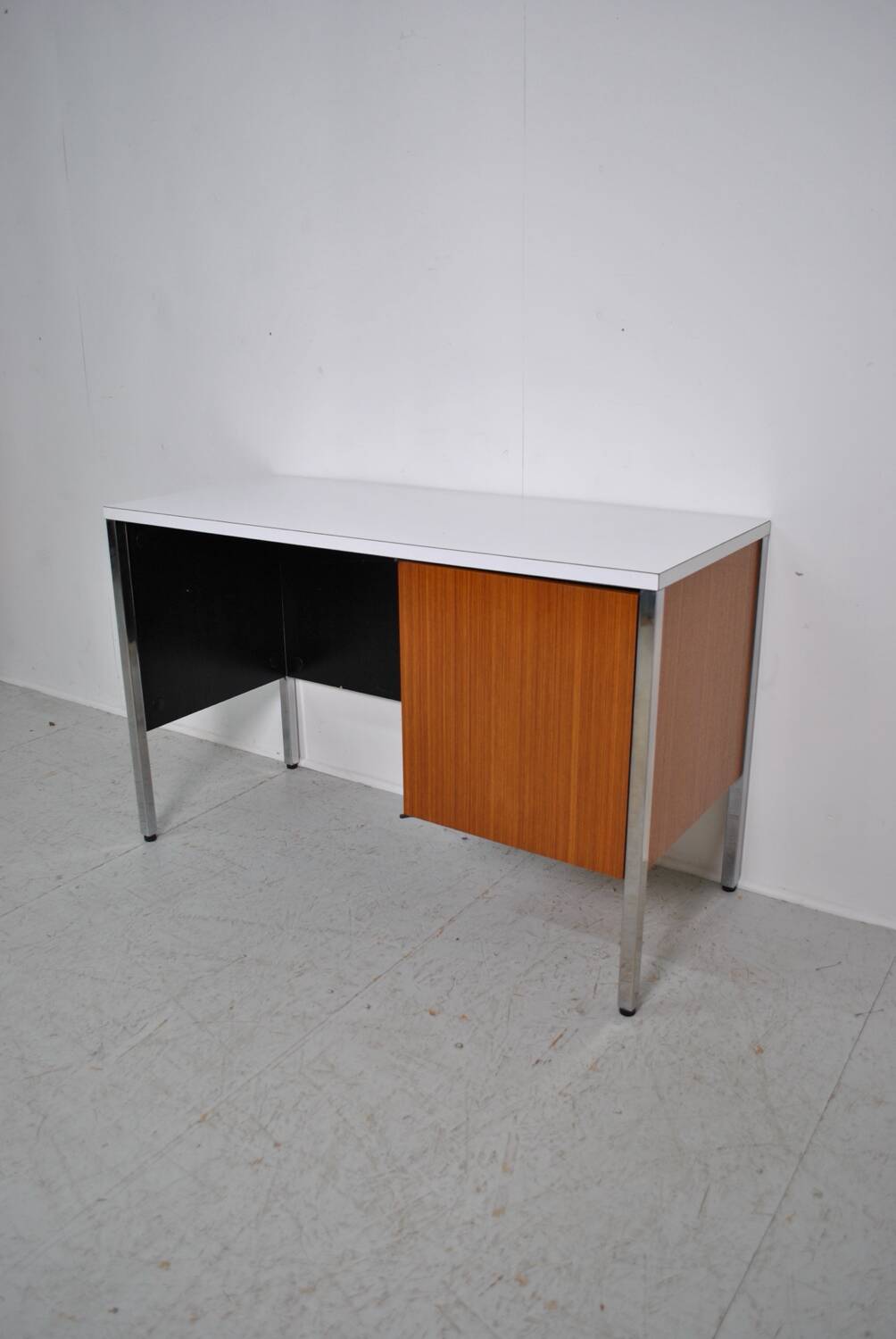 Florence Knoll Desk 1970