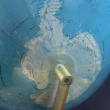Terrestrial globe earth sphere world map h 41 cm, ø 28/30 cm denmark scan globe