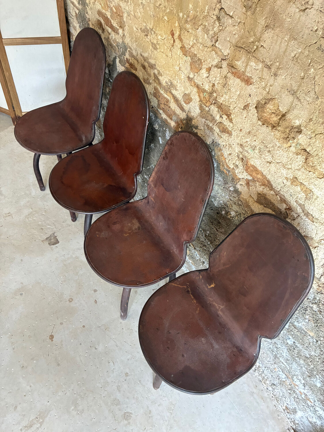 4 chaises industrielles vintage