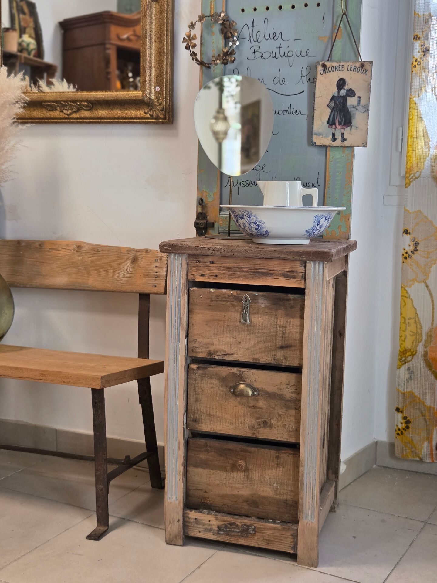 Meuble d'atelier