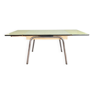 Ensemble table et chaises vintage – Formica