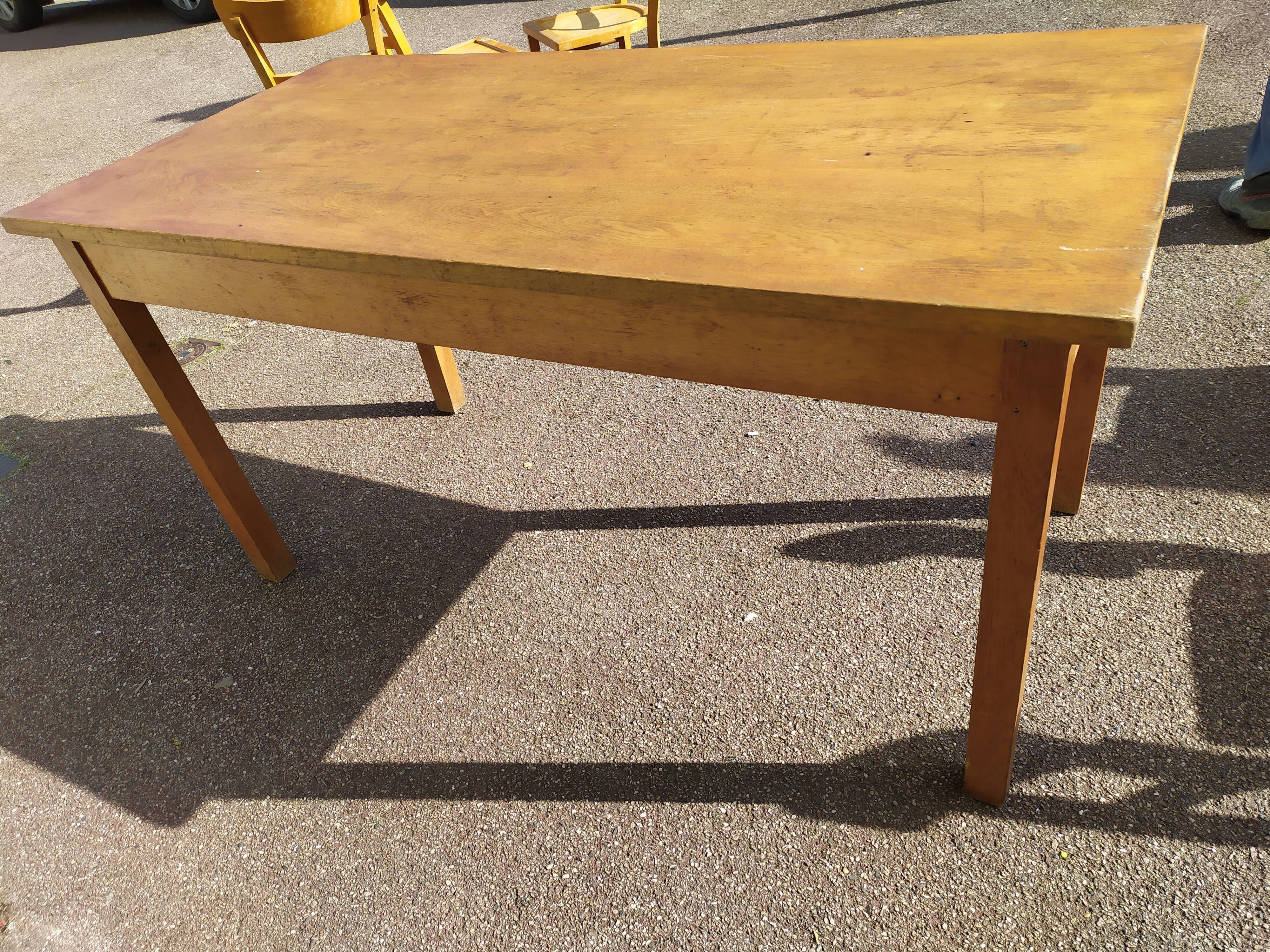 Old farm bistro table in solid wood 50/60