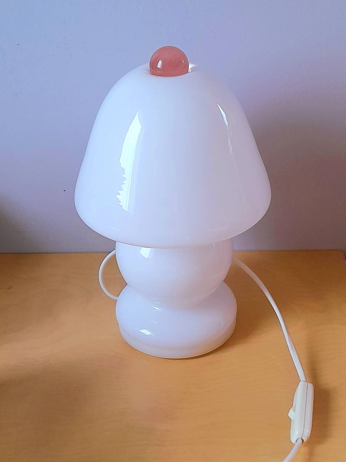 Mushroom lamp in Murano opaline, 1970