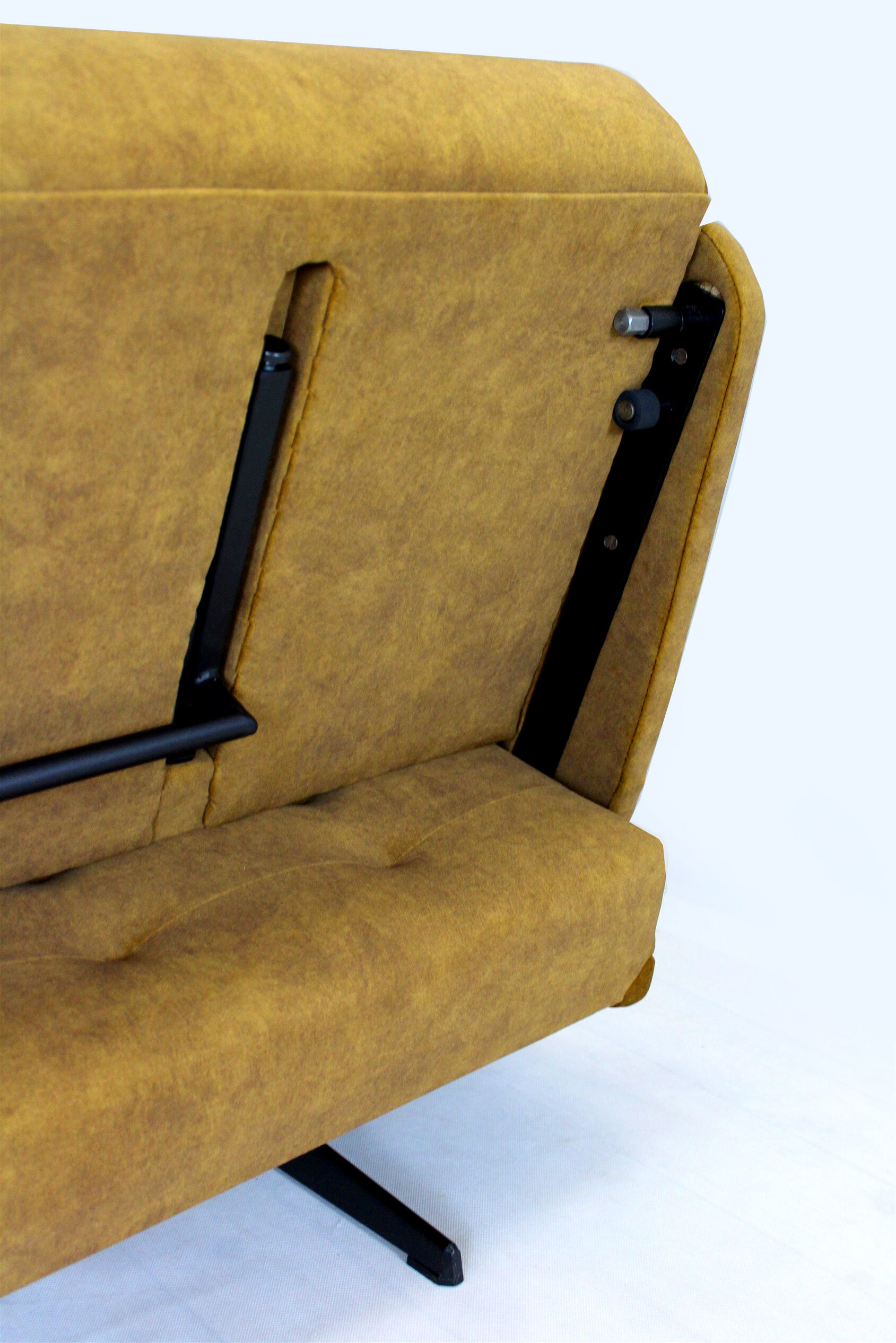 Restored Space Age Convertible Sofa, 1970s