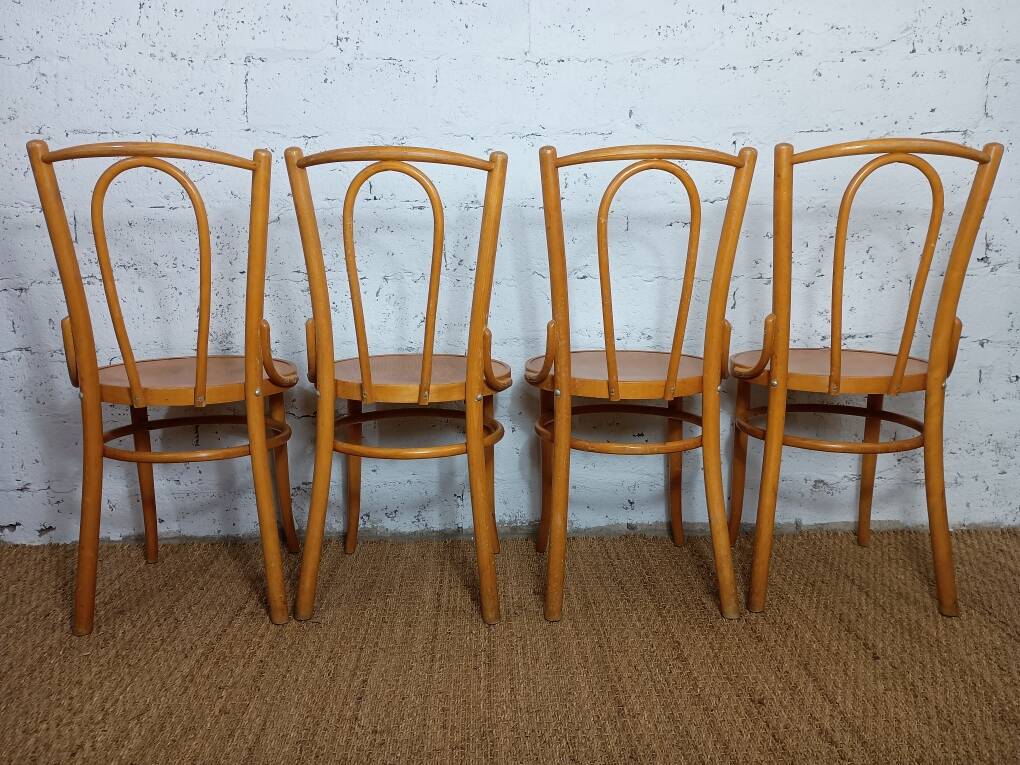 4 bentwood bistro chairs in the Thonet style